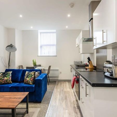 Smart 2 Bed Budget Apartment In Central 동커스터 외부 사진